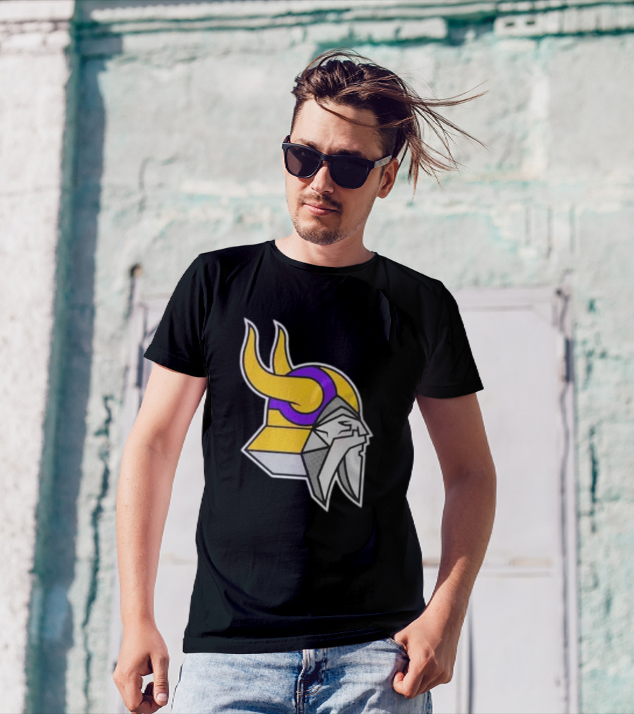 Minnesota Vikings The Chaos Bringers Viking Head T-Shirt