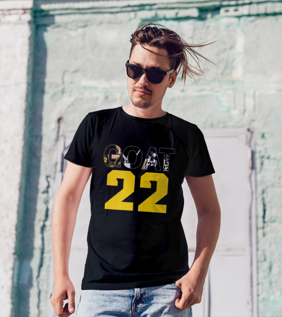 GOAT 22 Caitlin Clark Iowa Hawkeyes Basketball Player Iconic Number T-Shirt