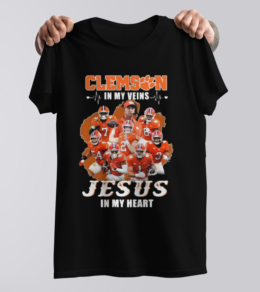 Clemson In My Veins Jesus In My Heart Football Team Collage T-Shirt