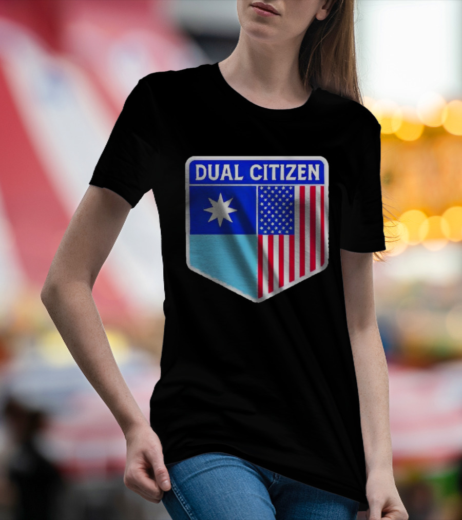Dual Citizen Of Minnesota And USA Flag Badge T-Shirt