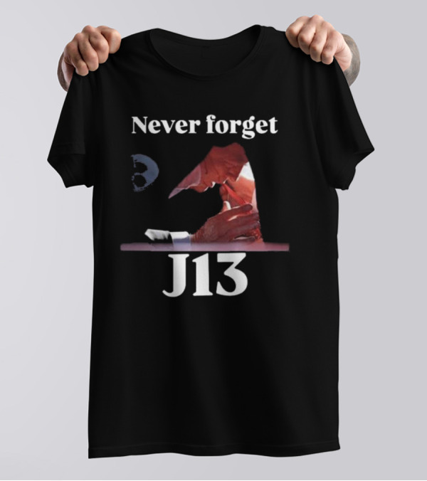 Never Forget J13 Chess King Thoughtful Moment T-Shirt