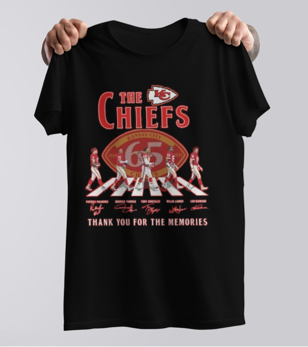 The Kansas City Chiefs 65 Years Thank You For The Memories Patrick Mahomes Derrick Thomas Tony Gonzalez Willie Lanier Len Dawson Abbey Road Signatures T-Shirt