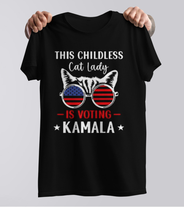 This Childless Cat Lady Is Voting Kamala Cat Glasses USA Colors T-Shirt