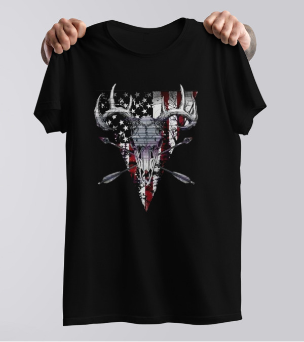 Retro Howitzer Deer Skull With Arrows And American Flag Background T-Shirt