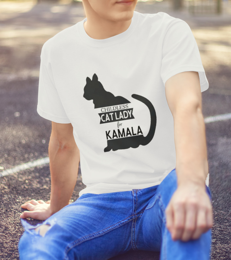 Childless Cat Lady For Kamala Harris Election T-Shirt