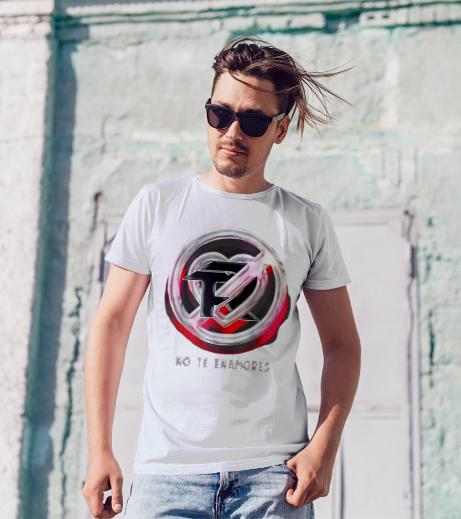 No Te Enamores Fuerza Logo Heart T-Shirt