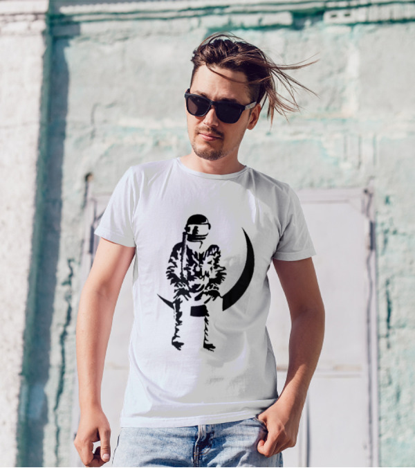 To The Stars Moon Man Astronaut Sitting On Crescent Ocean Blue T-Shirt