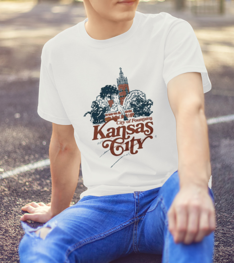 City Of Fountains Kansas City Vintage Skyline And Fountain T-Shirt