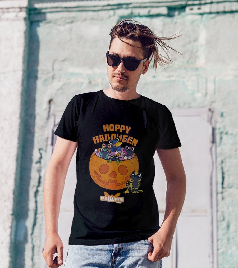 Hoppy Halloween Hallzooween Frog Pumpkin T-Shirt