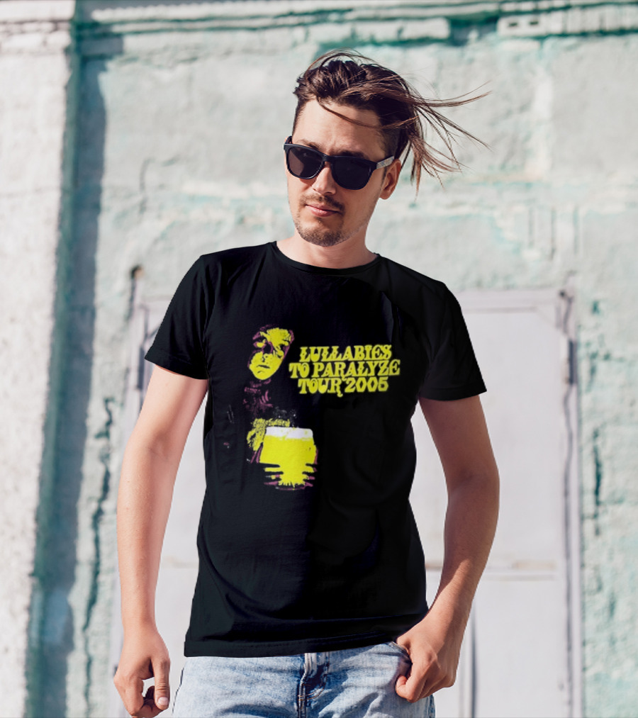Lullabies To Paralyze Tour 2005 Queens Of The Stone Age T-Shirt