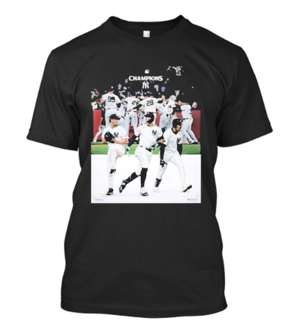 New York Yankees AL East Champions Celebratory Team Image T-Shirt