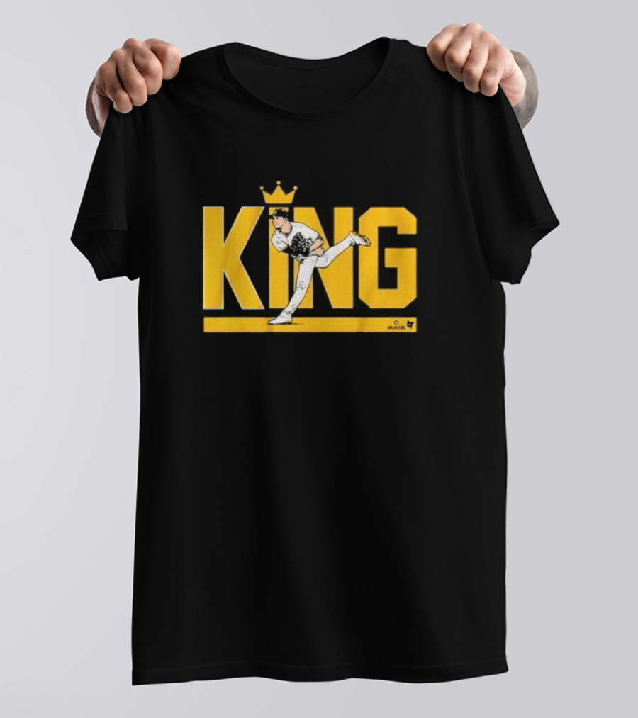 KING Michael Pitching Pose Baseball T-Shirt