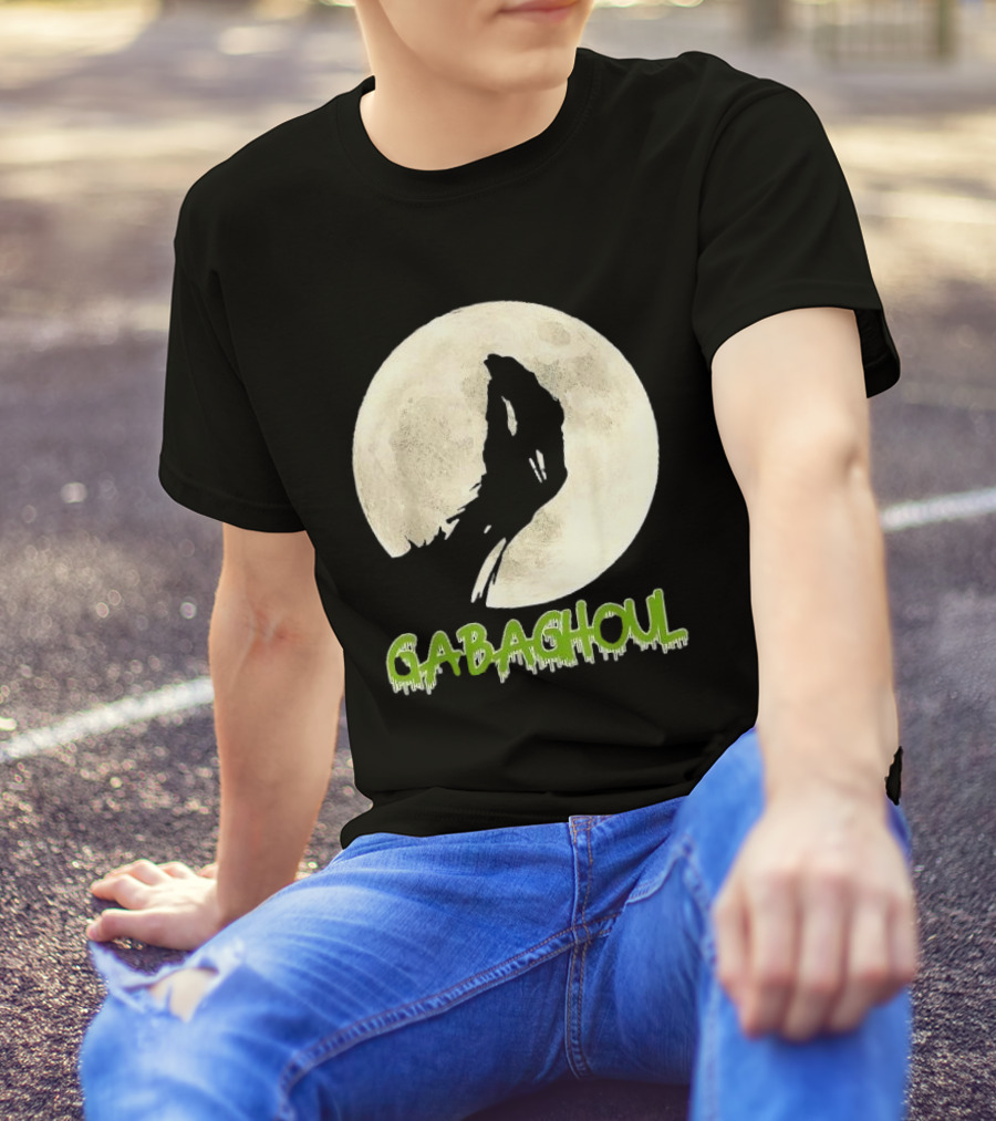 Gabaghoul Funny Hand Moon Halloween Wolf Howling At Full Moon T-Shirt