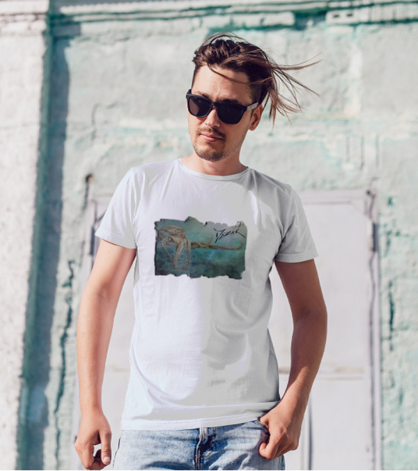 Mezak Art Solitary Octopus Ocean Scene T-Shirt