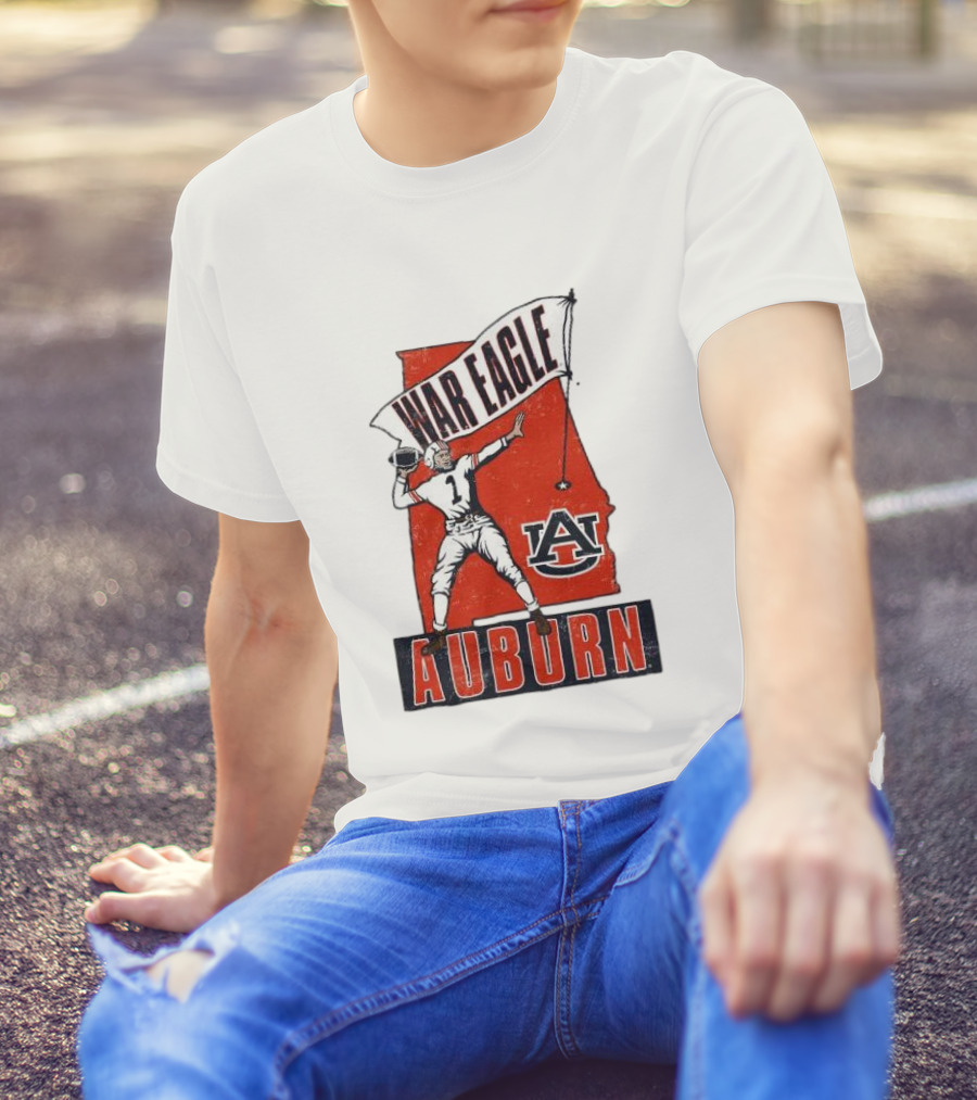 Auburn War Eagle Vintage Football Player With Auburn Logo And War Eagle Banner T-Shirt