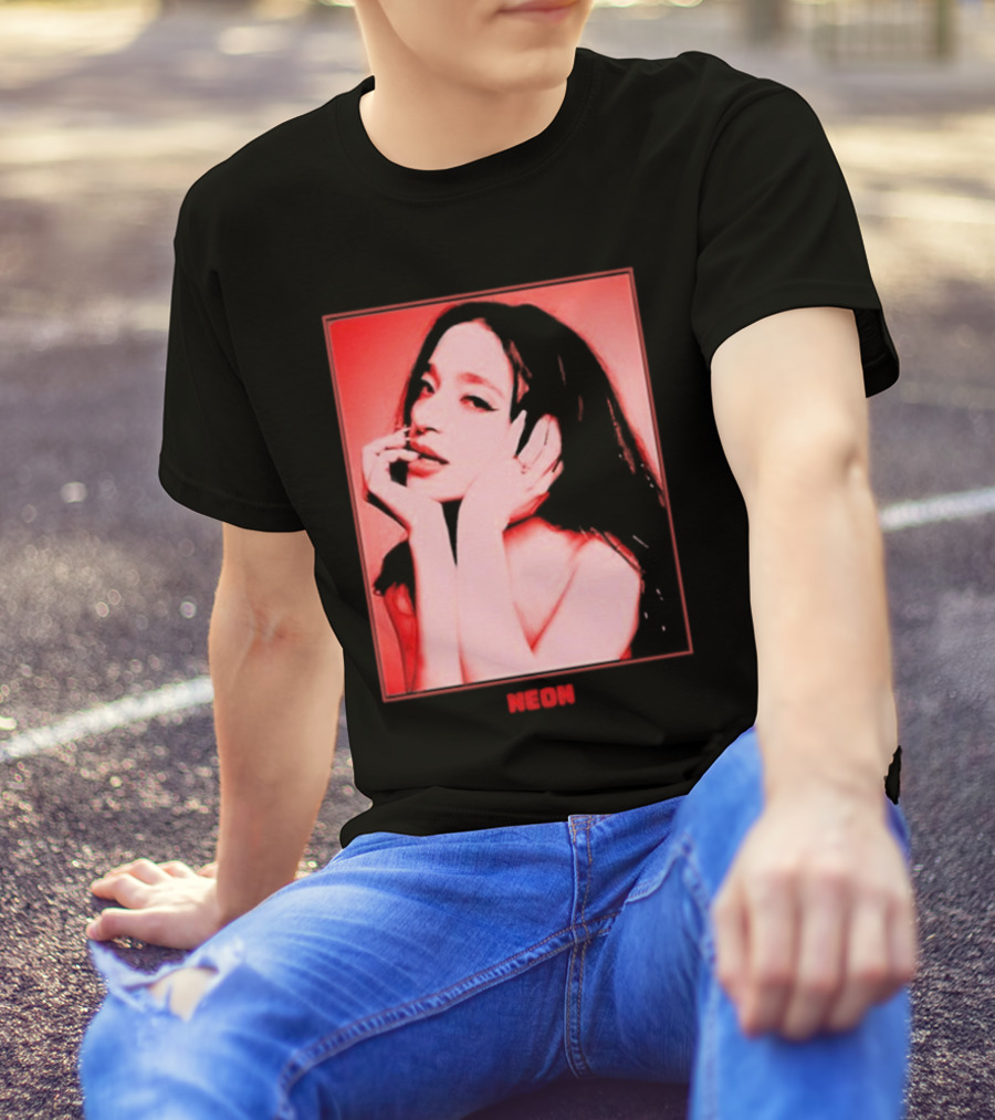 Anora Stay Jealous Babe Neon T-Shirt