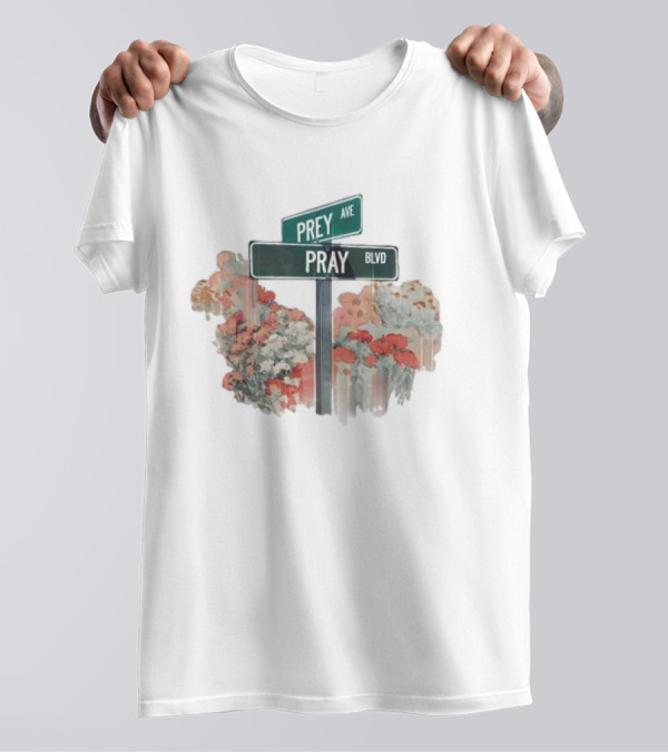 Pray Boulevard Prey Avenue Floral Street Sign Snapshot SS Knit T-Shirt