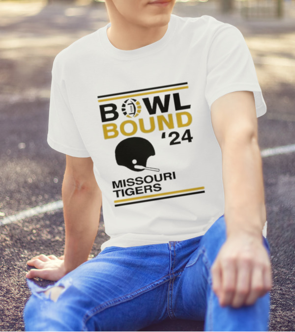 Bowl Bound '24 Missouri Tigers Football Helmet T-Shirt