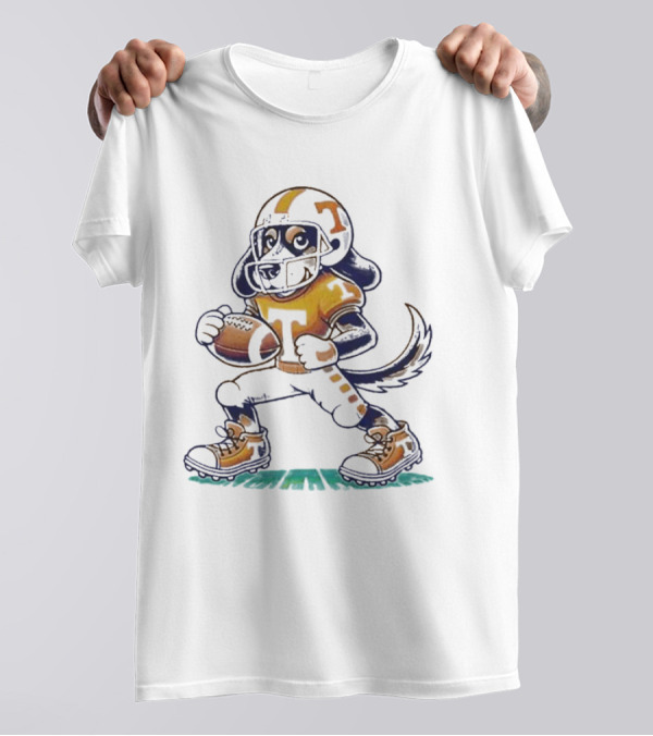 Tennessee Vols Smokey Dog Mascot Football Player T-Shirt