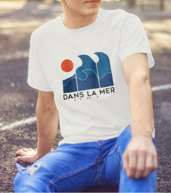 Dans La Mer Waves And Sun T-Shirt
