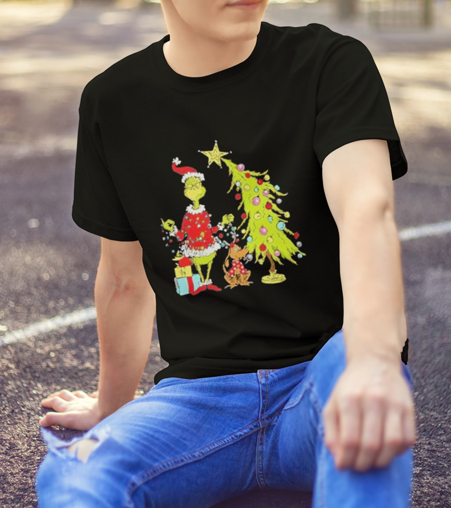 Grinch Christmas Tree With Santa Hat And Max By Presents T-Shirt