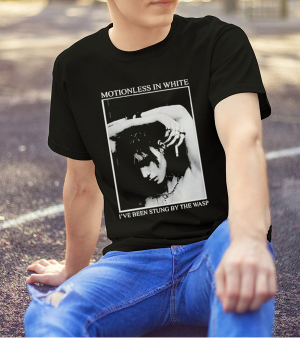 Motionless In White I've Been Stung By The Wasp Monochrome Portrait Image T-Shirt