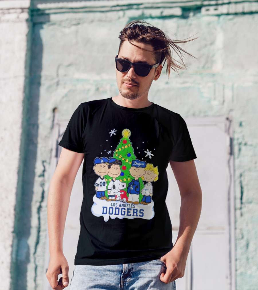Los Angeles Dodgers Christmas With Snoopy And Peanuts Characters T-Shirt