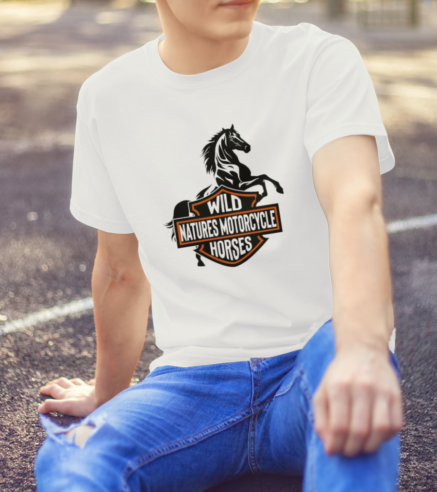 Wild Natures Motorcycle Horses Hang Over Gang Iconic Wild Horse Badge Motif T-Shirt