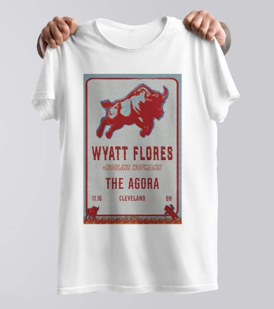 Wyatt Flores And Noeline Hofmann Live At The Agora Cleveland OH November 16 T-Shirt