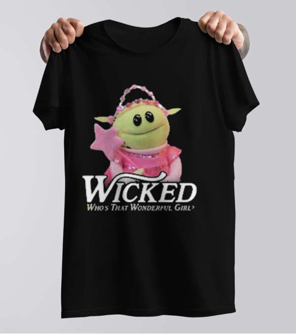 Wicked Who's That Wonderful Girl Alien Princess In Pink T-Shirt