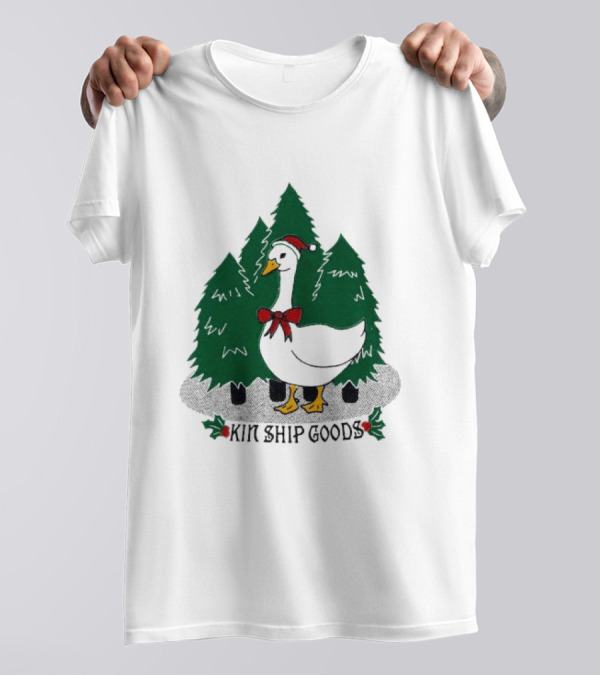 Kin Ship Goods Santa Claus Duck Christmas Trees Merry Christmas T-Shirt