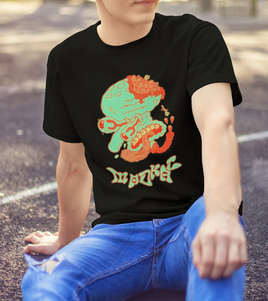 Madkat Ewww Calamardo Surreal Zombie Pop T-Shirt