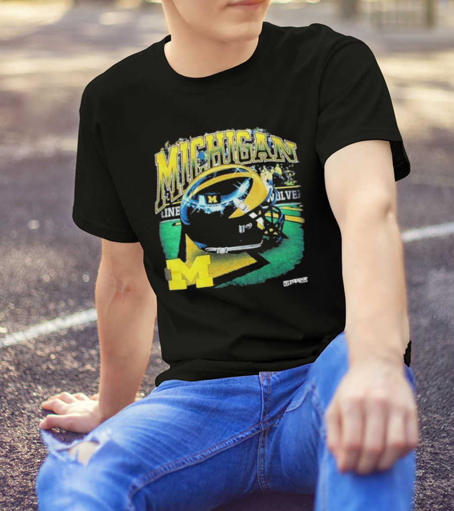 Michigan Wolverines Vintage Arch Shiny Football Helmet NCAA T-Shirt