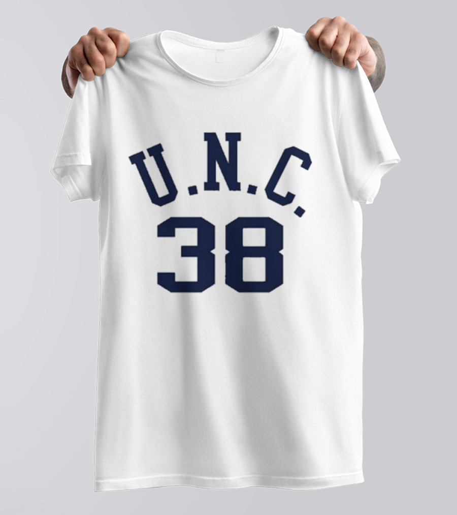 Bill Belichick Brought His Dad’s UNC 38 T-Shirt