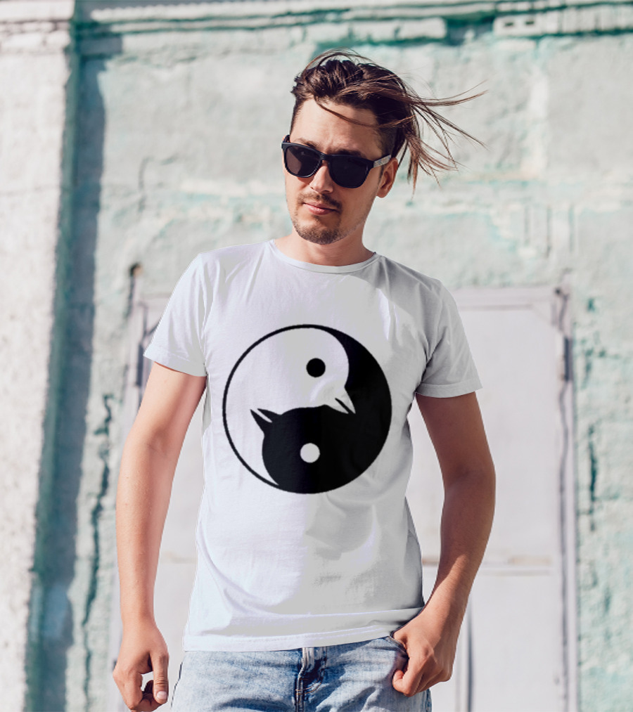 Yin Yang Penguins Pinguini Tattici Nucleari T-Shirt