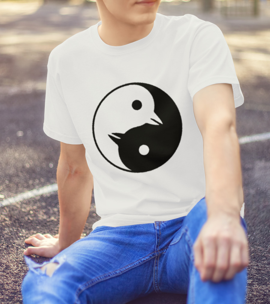 Yin Yang Penguins Pinguini Tattici Nucleari T-Shirt