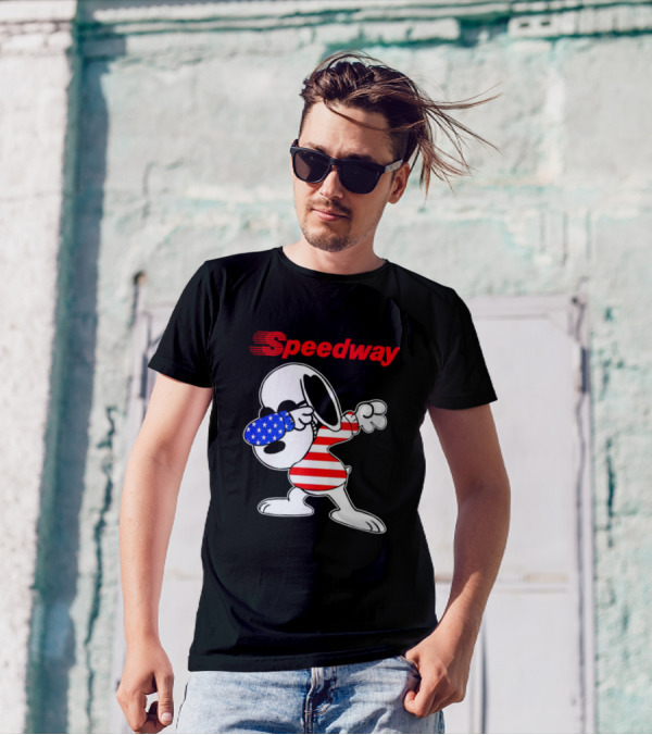 Speedway Snoopy Dabbing American Flag Outfit T-Shirt