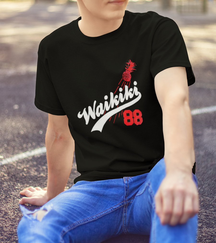Waikiki 88 Los Angeles Dodgers Pineapple Baseball Graphic T-Shirt