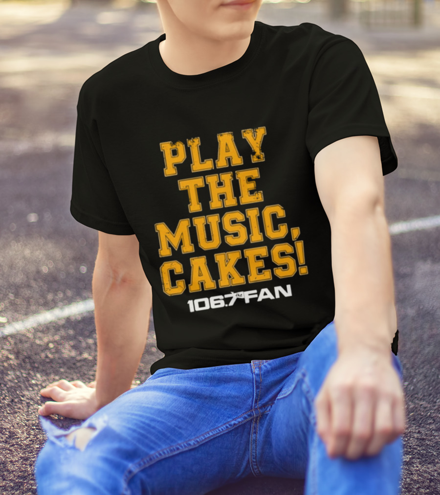 106.7 The Fan Play The Music Cakes The Junkies T-Shirt