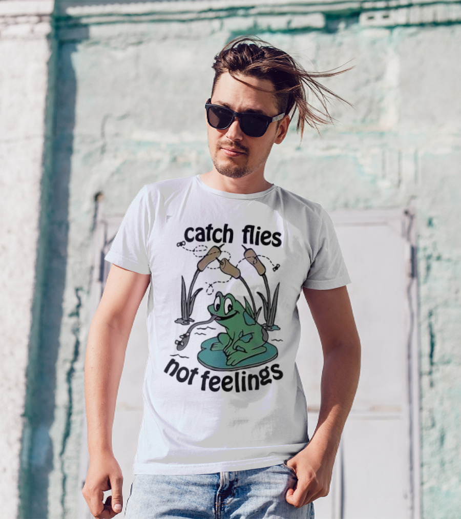 Catch Flies Not Feelings Frog On Lily Pad With Swirling Flies T-Shirt