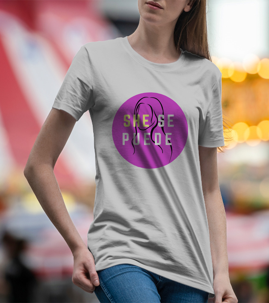 SHE SE PUEDE Purple Circle T-Shirt