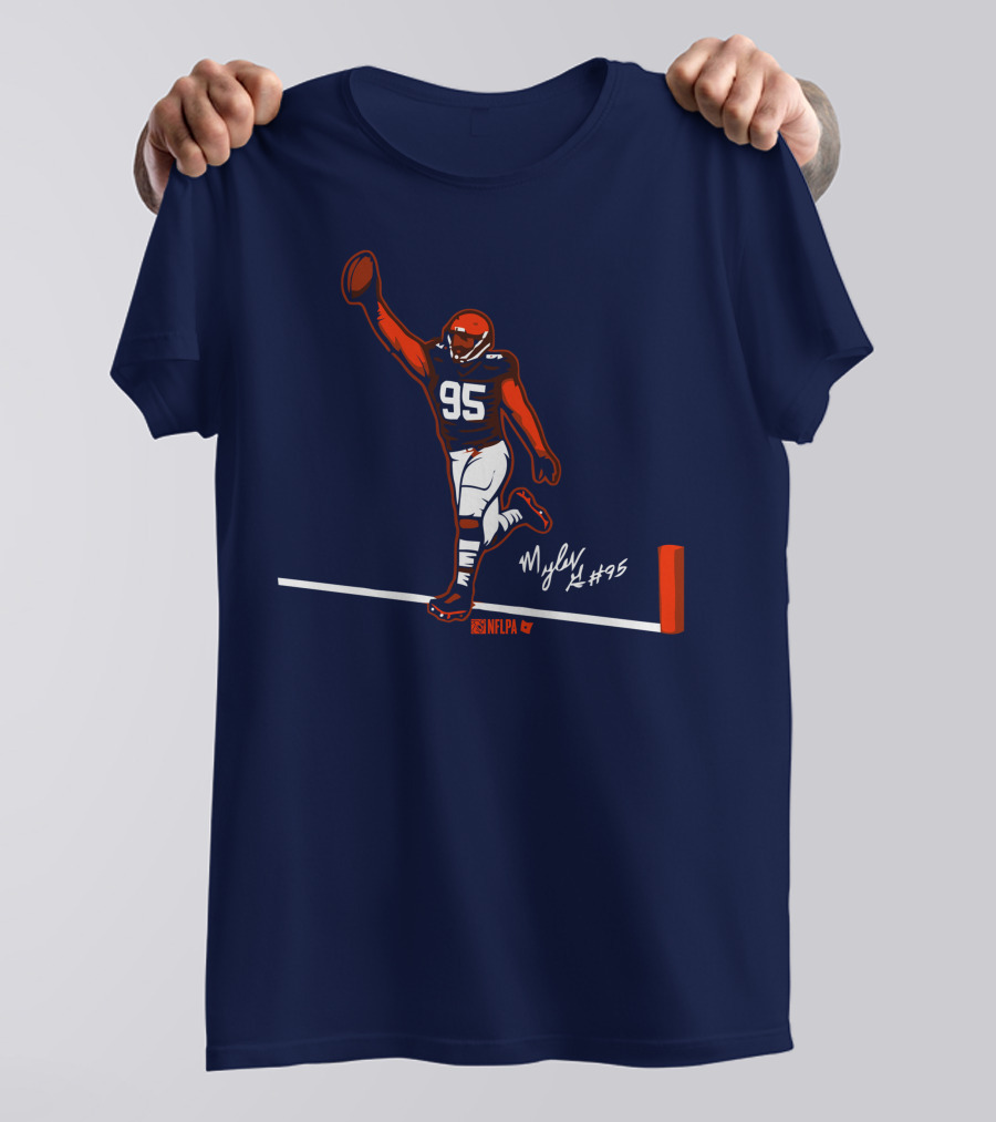 Myles Garrett Flash For Six NFLPA Browns #95 T-Shirt