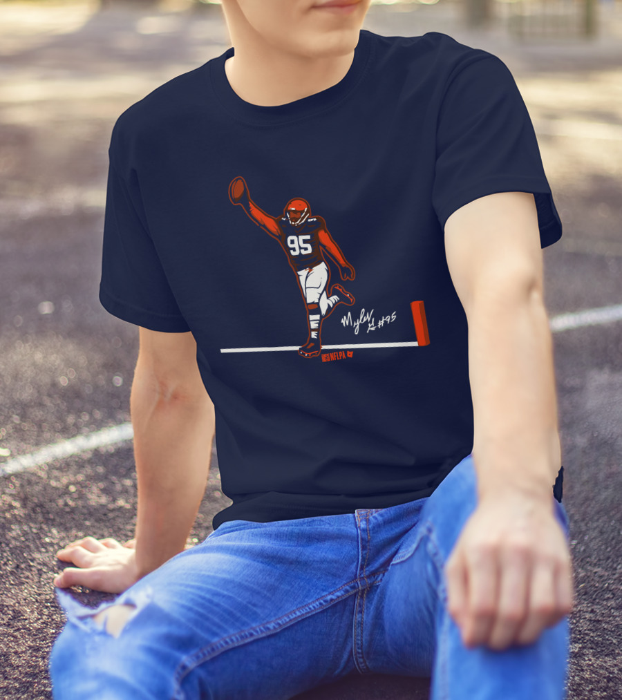 Myles Garrett Flash For Six NFLPA Browns #95 T-Shirt