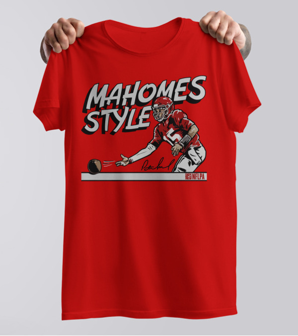 MAHOMES STYLE NFLPA Football Quarterback Signature T-Shirt