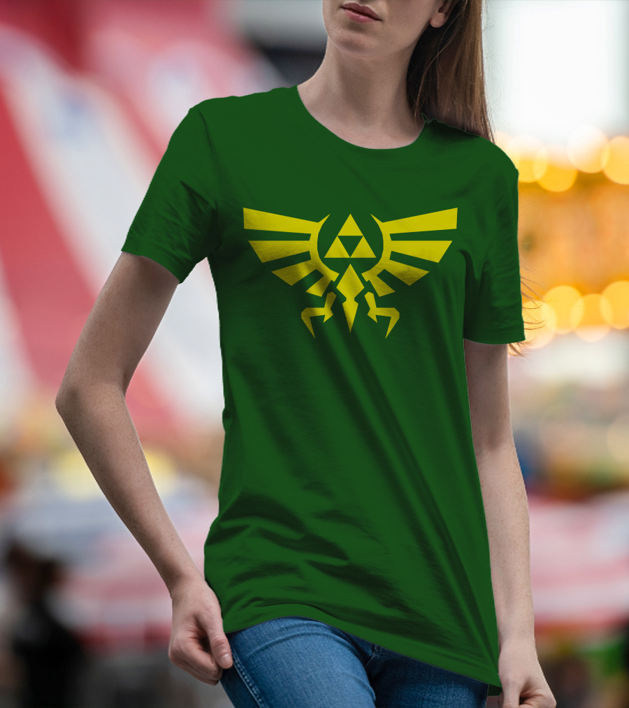 Triforce Hylian Crest And Cargo Shorts T-Shirt