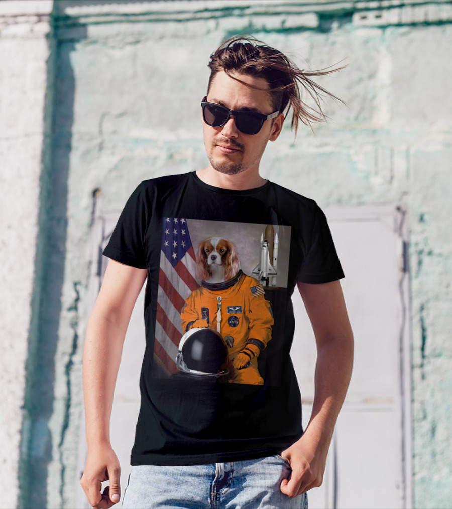 Cavalier King Charles Spaniel NASA Astronaut With American Flag And Space Shuttle T-Shirt