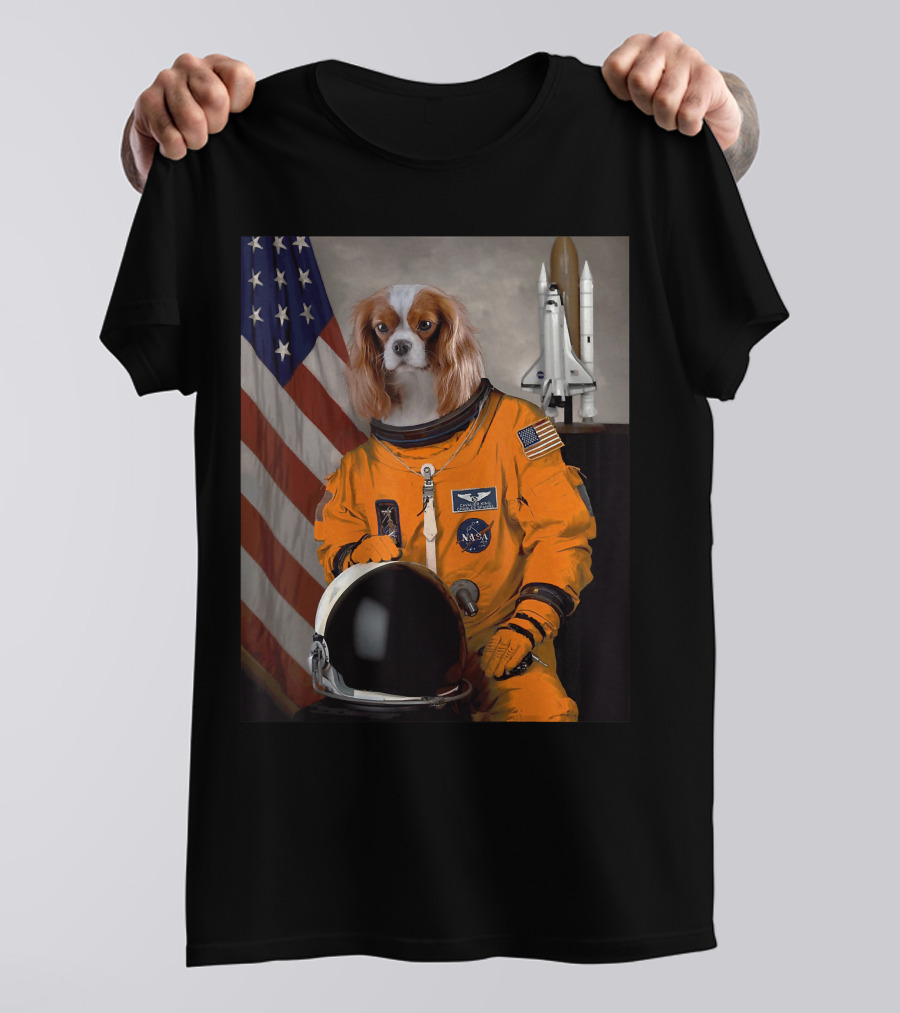 Cavalier King Charles Spaniel NASA Astronaut With American Flag And Space Shuttle T-Shirt