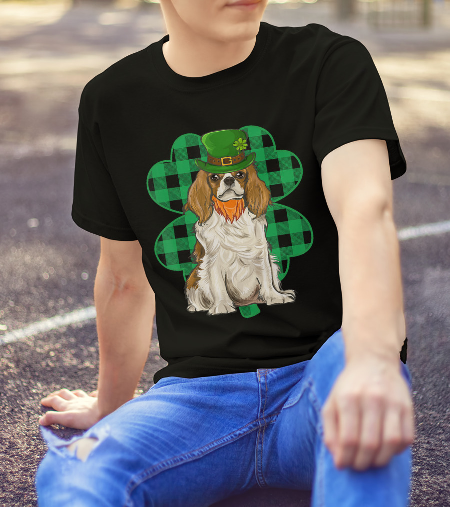 King Charles Spaniel Leprechaun With Shamrock Hat And Plaid Clover T-Shirt