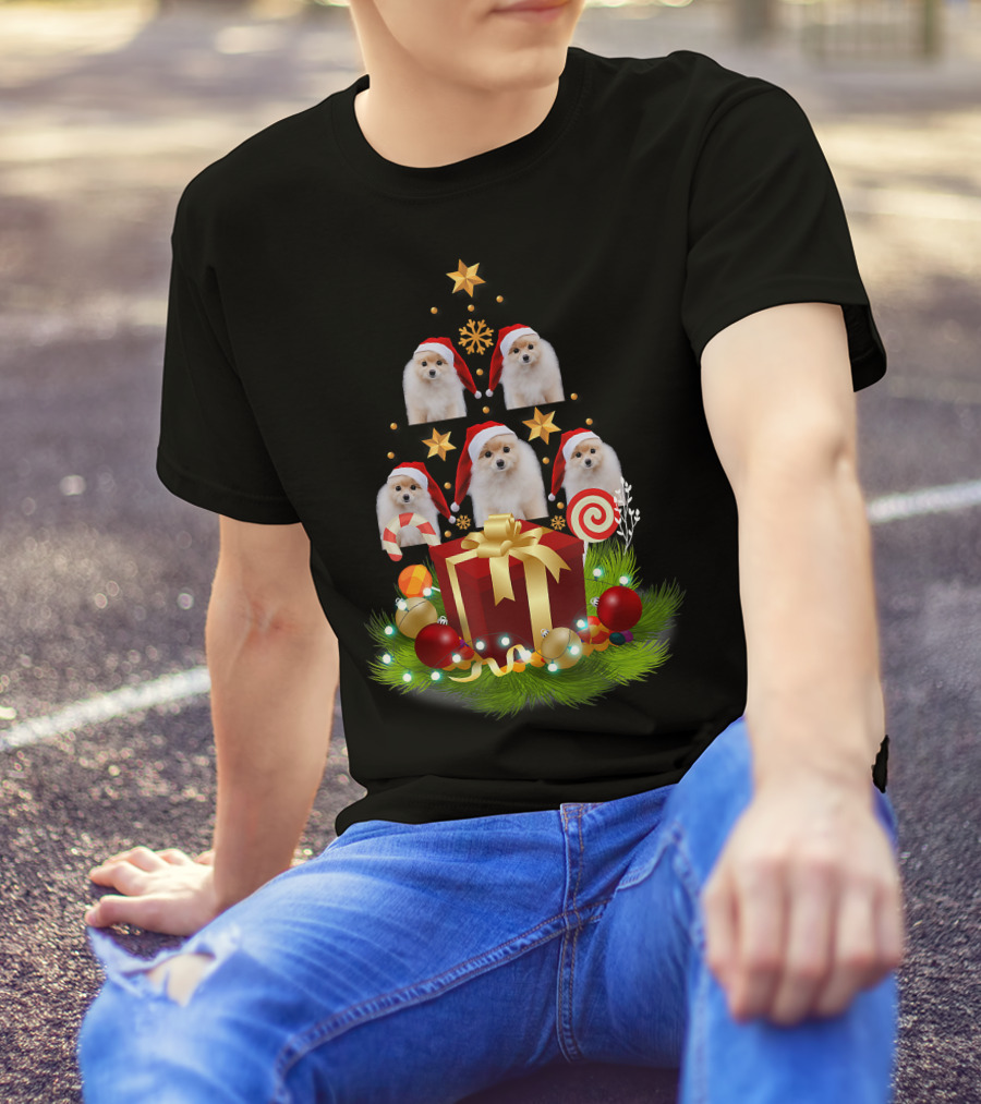 Santa Pomeranian Christmas Tree With Presents And Candy Canes T-Shirt