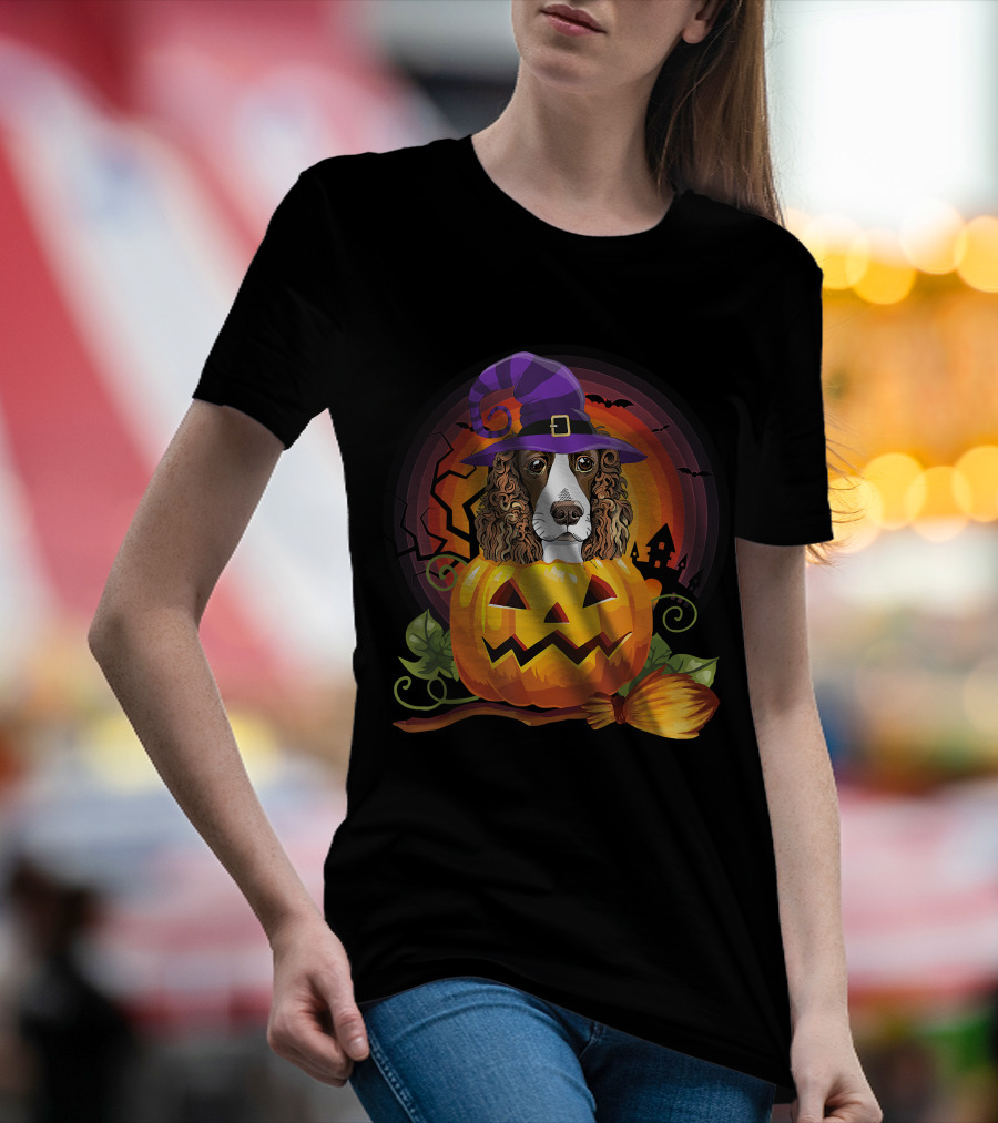 Dog Lover English Cocker Spaniel Witch Pumpkin Halloween Scene T-Shirt